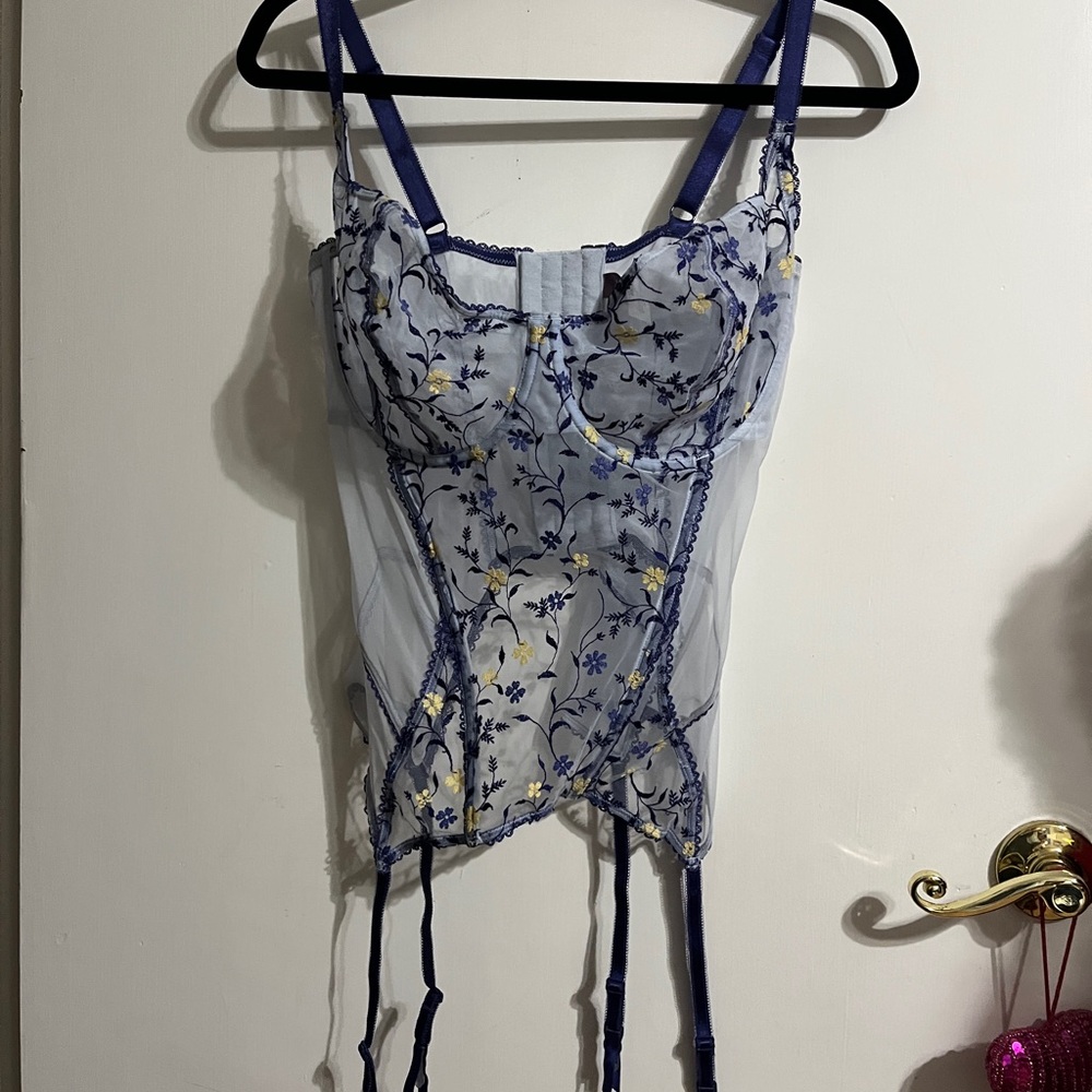 ๐ 40DDD Adore me Floral Sheer Corset Top with Blue Straps - Picture 7 of 8